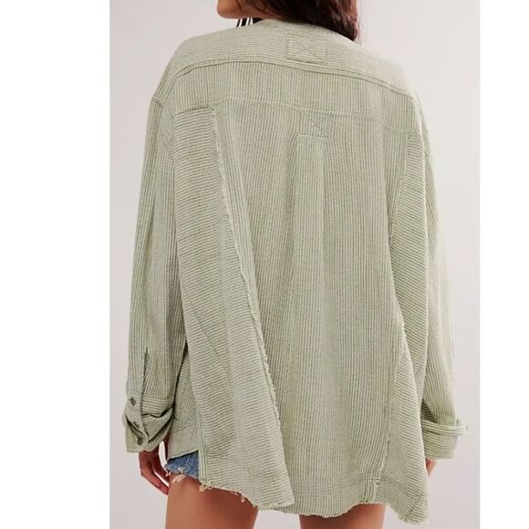 We The Free By The Shore Shirt Olive Combo Size L - Picture 2 of 13